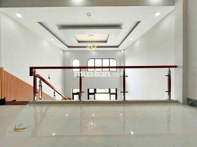 Bán Nhà Sân Vườn MỸ HẠNH NAM 2tỷ350 Bao Hết Thuế