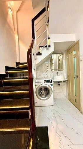 Hot- nhà hẻm trung tâm quận 3 siêu VIP