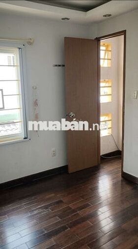 Quận 1  - 1 căn HXH - 2 tầng - 2Pn - 3.9T - TRẦN ĐÌNH XU