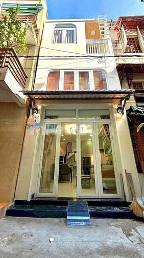 Hot- nhà hẻm trung tâm quận 3 siêu VIP