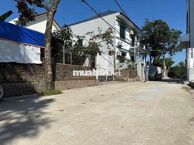 LÔ GÓC SIÊU ĐẸP- GẦN CẦU THƯỢNG CÁT- 2 BƯỚC CHÂN RA HỒ ĐIỀU HÒA Vị trí