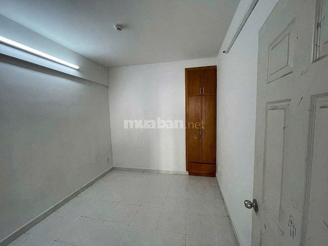 Giá 7tr/tháng, C/c Khang Gia, Phan Huy Ích, GV căn 2p ngủ 70m2.