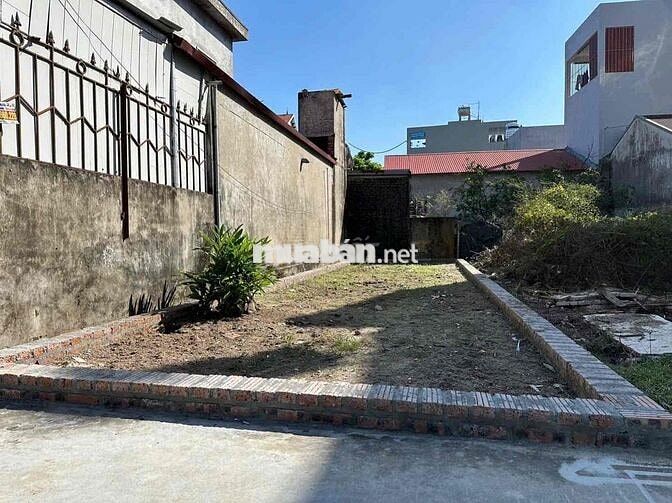 LÔ GÓC SIÊU ĐẸP- GẦN CẦU THƯỢNG CÁT- 2 BƯỚC CHÂN RA HỒ ĐIỀU HÒA Vị trí