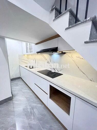 Nhà Thịnh Hào ngõ rộng sáng thông xe ba gác, ô tô dừng đỗ gần phố 30m