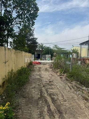 340m2/6 tỷ đất ở,Kiệt 2 ô tô tránh nhau, Đường Nguyễn Duy Trinh,Đ Nẵng