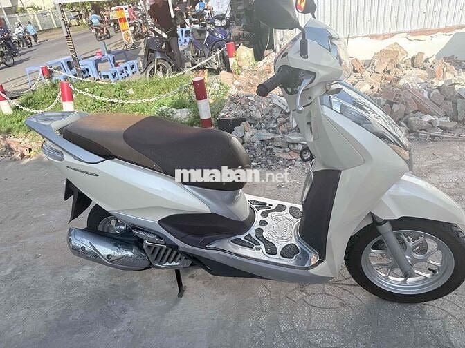 Honda Lead 2017 Trắng kem