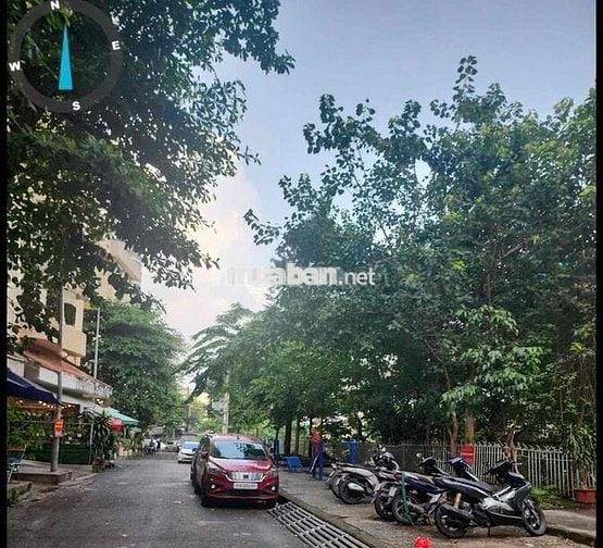 Chung cư căn trệt đường Ngô Tất Tố - 3pn - Bình Thạnh - tiện kd tự do