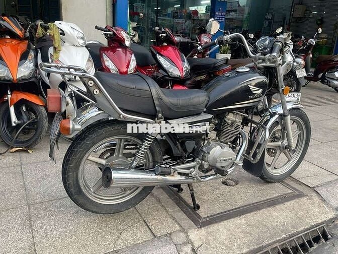 Honda CB master 125 2009 mới 80% Bstp chính chủ