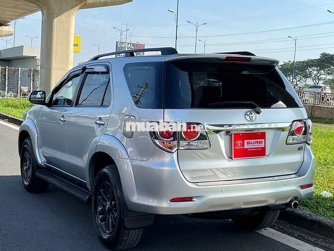 Toyota Fortuner 2016 2.7V 4X2 AT - 89536 km