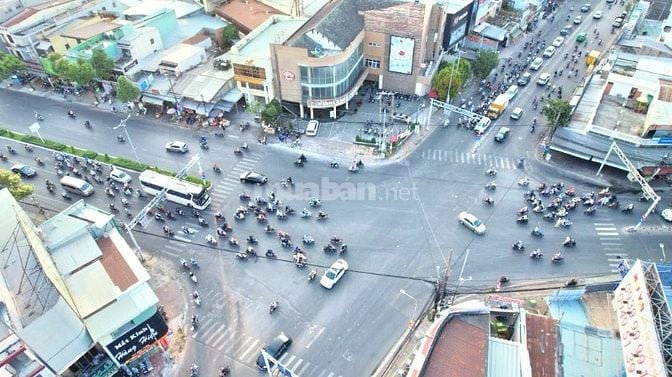 MP NGUYỄN VĂN CỪ 90M2 X 5TẦNG, MT4,5M VỈA HÈ KD, GIÁP NGÃ 4. 26,5 TỶ5