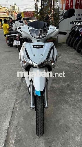 Future fi 2022 trắng đen ( hỗ trợ góp )