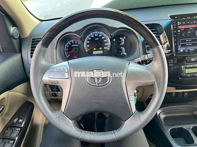 Toyota Fortuner 2016 2.7V 4X2 AT - 89536 km