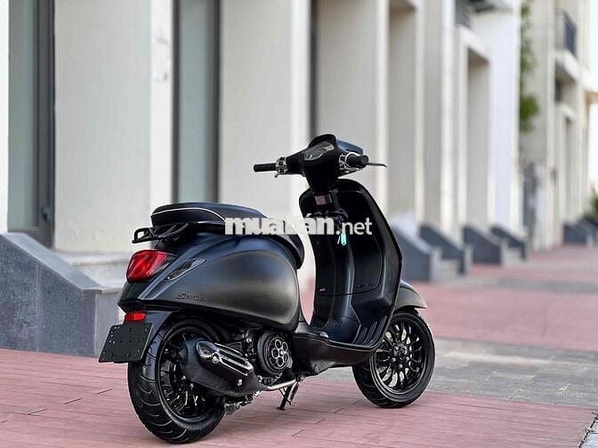 Piaggio Vespa Sprint S125 ABS 2022 Đen 8000km