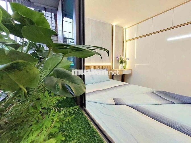 Bán căn hộ TT đẹp ,8/3 HBT, 2 ngủ, oto đỗ chân toà nhà,view đẹp 80m