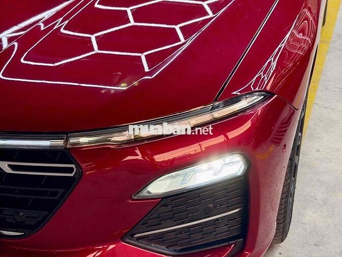 Vinfast Lux A 2021 Plus Đỏ