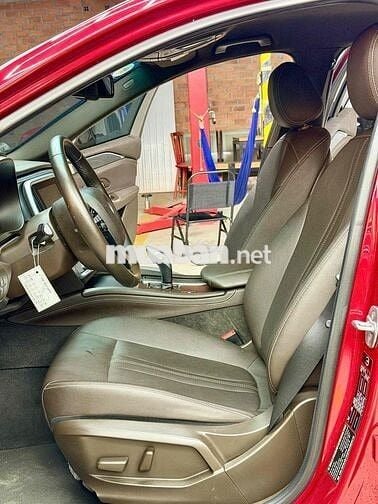 Vinfast Lux A 2021 Plus Đỏ