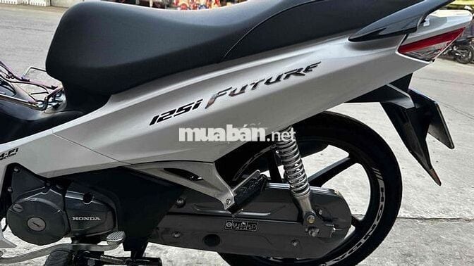 Future fi 2022 trắng đen ( hỗ trợ góp )