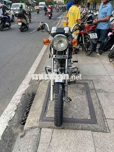 Honda CB master 125 2009 mới 80% Bstp chính chủ