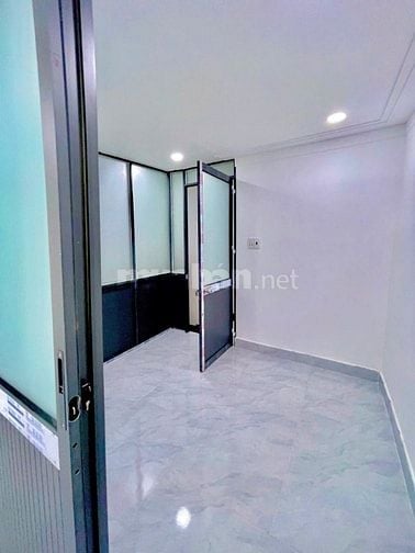 Nhà 1 trệt 1 lầu (4x7,5) đường Lâm Thị Hố Q12 giá 1t1 còn thương lượng