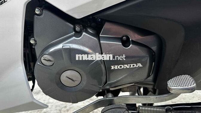 Future fi 2022 trắng đen ( hỗ trợ góp )