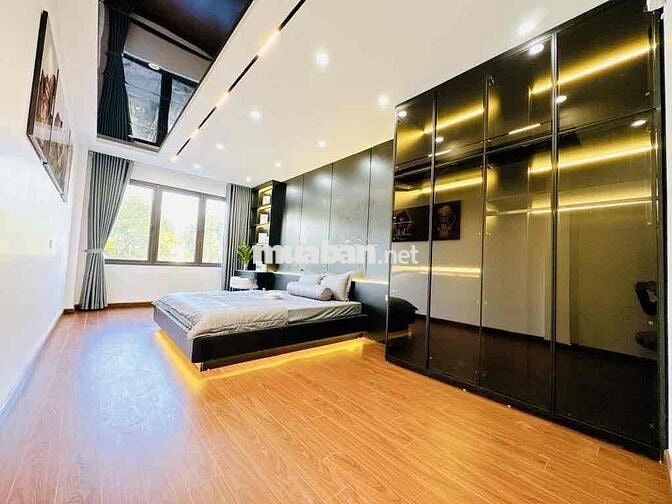 HAI BÀ TRƯNG - PHÂN LÔ - Ô TÔ vào tận Nhà - 5 tầng Thang Máy