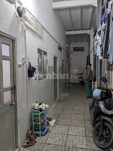 Tiện xây cao tầng - Kế Metro số 4 - 6 x 21m - Hẻm xe tải thông 