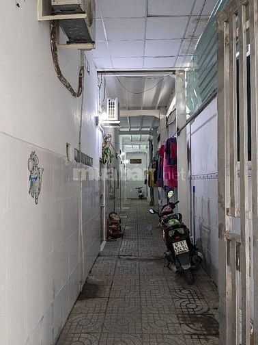 Tiện xây cao tầng - Kế Metro số 4 - 6 x 21m - Hẻm xe tải thông 