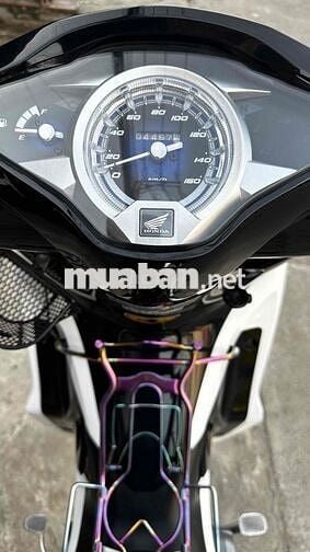 Future fi 2022 trắng đen ( hỗ trợ góp )