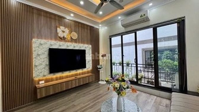 NHÀ ĐẸP Ở LUÔN, HỘ KHẨU HOÀN KIẾM, NHÀ ĐẸP ĐẦY ĐỦ NỘI THẤT