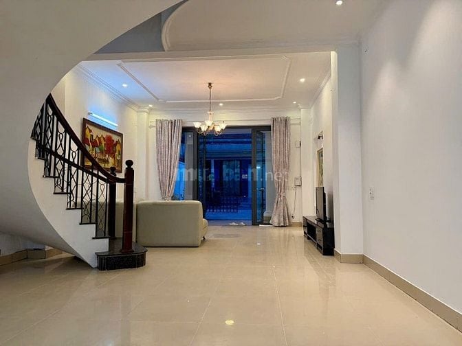 CHO THUÊ NHÀ KHU THẢO ĐIỀN, ĐƯỜNG Ô TÔ QUAY ĐẦU