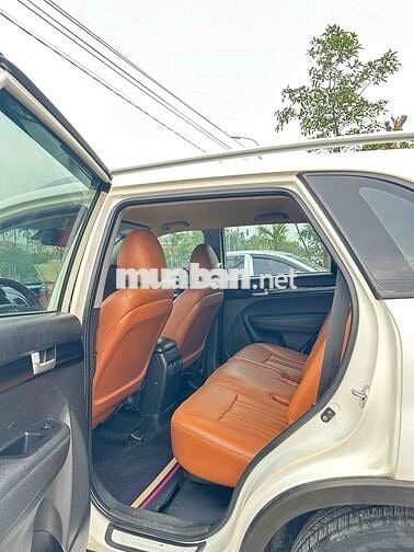 Kia Sorento 2014 số sàn