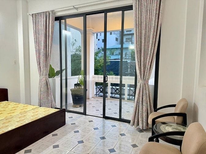 CHO THUÊ NHÀ KHU THẢO ĐIỀN, ĐƯỜNG Ô TÔ QUAY ĐẦU