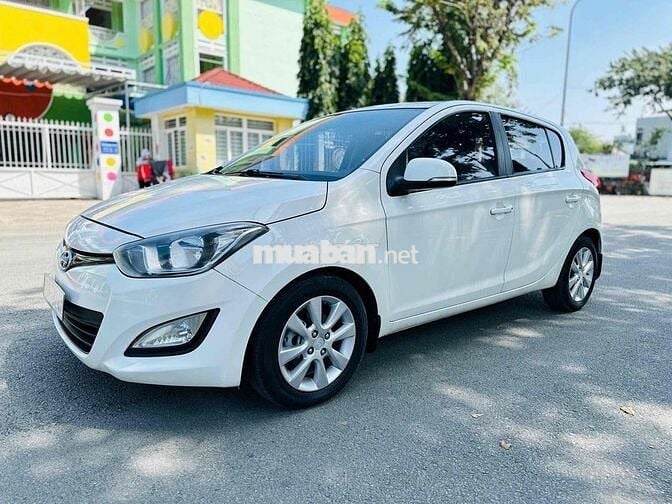 Hyundai i20 2013 - số tự động xe nhập ấn độ