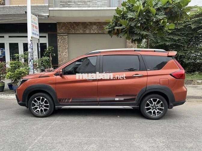 Suzuki XL7 sx 2023 số tự động màu cam,