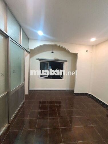 Nhà 2pn 3wc có máy lạnh ngay chợ Gò Vấp thích hợp gia đình nhóm bạn ở