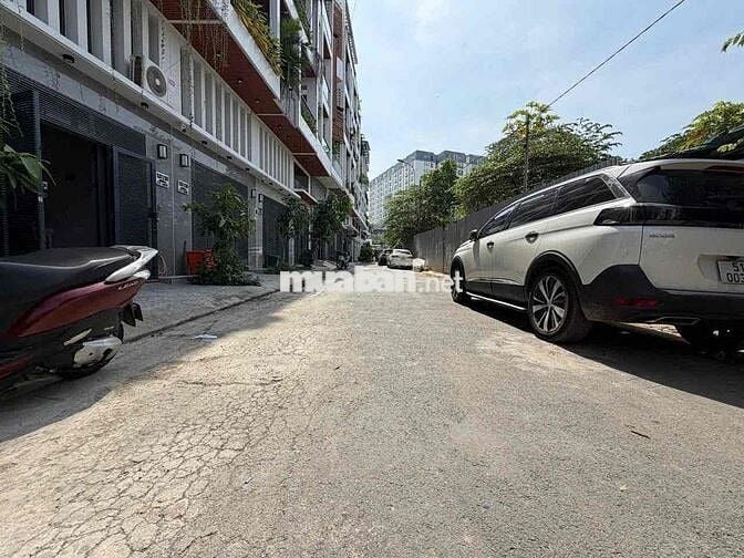 XE HƠI NGỦ TRONG NHÀ  THANG MÁY XỊN  PHÂN KHÚC TRÊN 7 TỶ  GIÁ CỰC TỐT