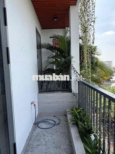 XE HƠI NGỦ TRONG NHÀ  THANG MÁY XỊN  PHÂN KHÚC TRÊN 7 TỶ  GIÁ CỰC TỐT