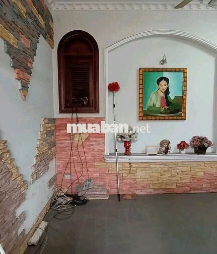 CHO THUÊ BIỆT THỰ GẦN NGUYỄN ÁI QUỐC, 4PN, DT300m2 SỬ DỤNG