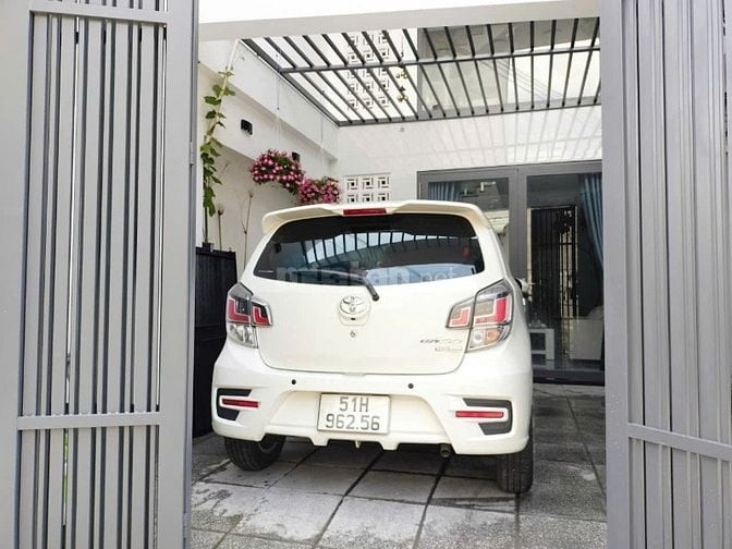 CHUYỂN CÔNG TÁC CẦN BÁN NHÀ MỚI XÂY, THIẾT KỆ HIỆN ĐẠI SANG TRỌNG