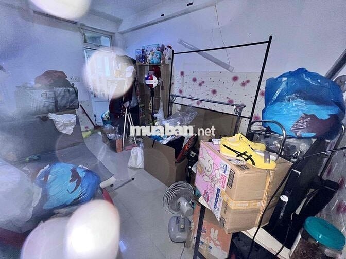 Em Passs Phòng Hiện Đang ở ạ   Trống Ngày 1/12 tháng đầu em hỗ trợ 300