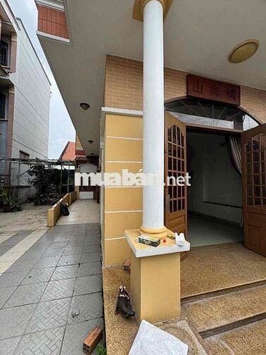 ✨🔹Cho thuê Biệt Thự 3 Tầng sân vườn rộng rãi (DT đất 200m2