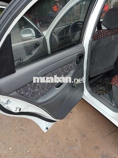 Daewoo Lanos Trắng 5 chỗ Số sàn