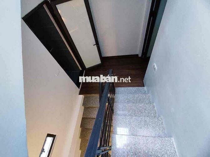 Chinh Chủ Bán Khâm Thiên 35m x 4 tầng -Full Nội Thất -Ngõ Rộng