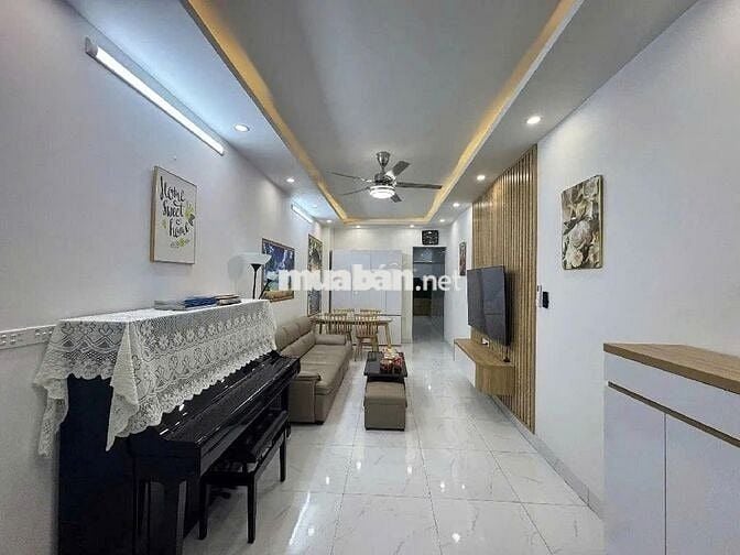 Bán nhà Đống Đa 46m2, 8.15 tỷ ngõ sáng thoáng, gần phố, tiện ích khủng