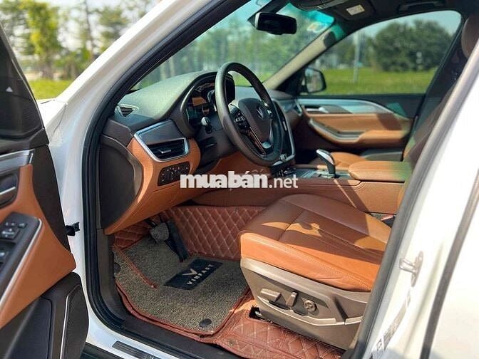 Vinfast Lux SA Premium 2021 70000 km