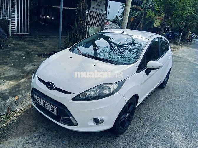 Ford Fiesta 2011 1.6L Trắng 1500000 km
