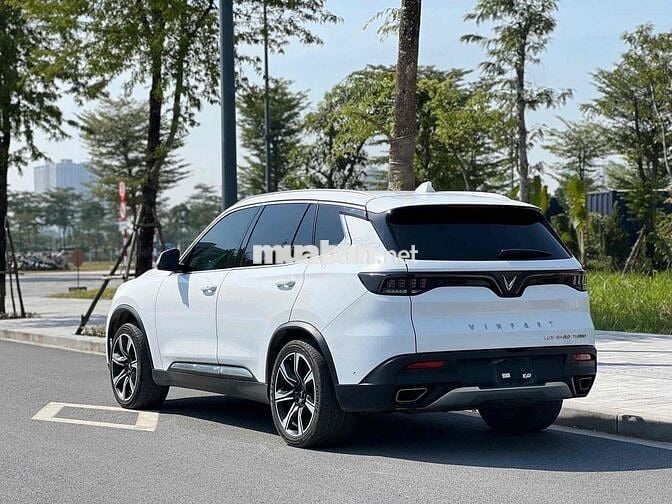 Vinfast Lux SA Premium 2021 70000 km