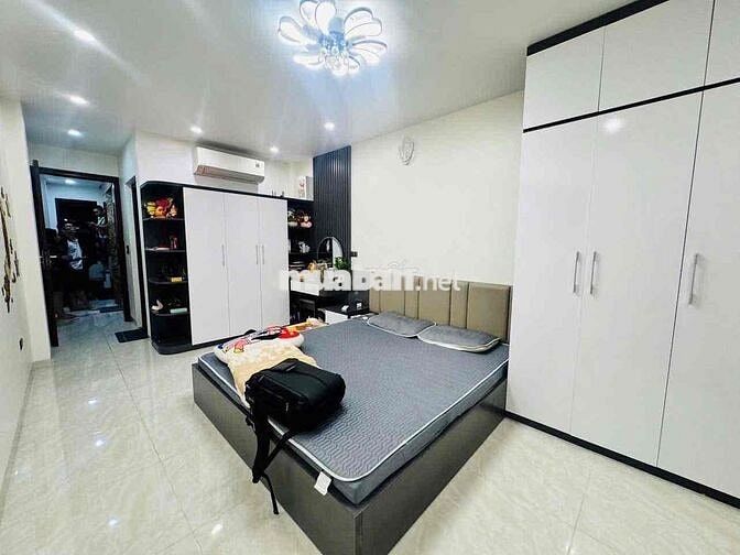 Siêu Hiếm_ Phân Lô Phố Xuân Thuỷ_38m x 6 Tầng_2 Mặt Tiền, KD