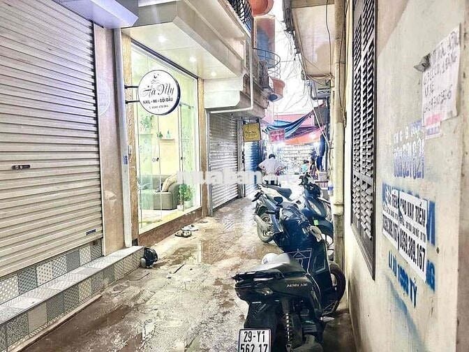 Siêu Hiếm_ Phân Lô Phố Xuân Thuỷ_38m x 6 Tầng_2 Mặt Tiền, KD