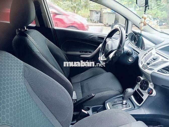 Ford Fiesta 2011 1.6L Trắng 1500000 km